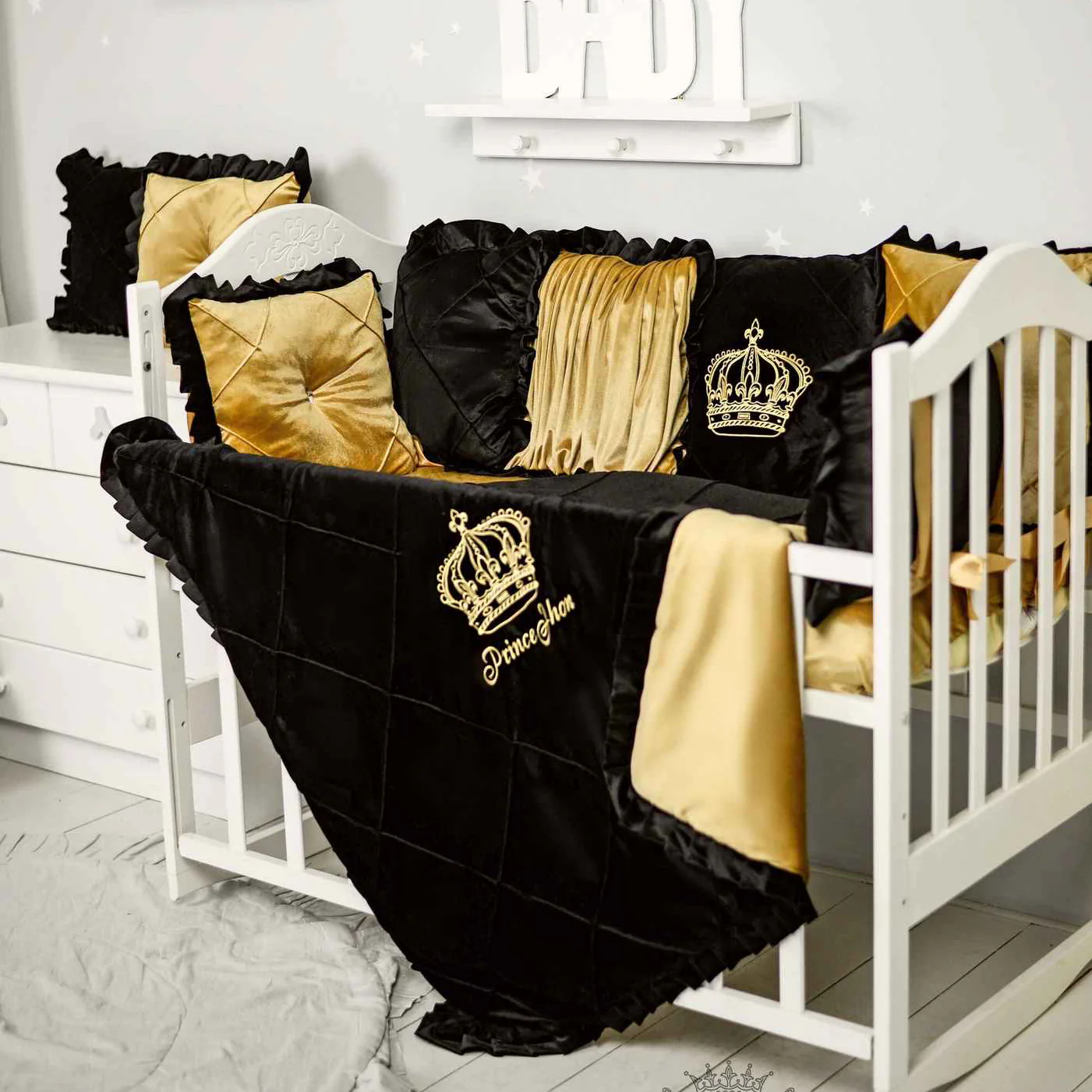 Black and Gold Baby Crib Bumpers – Luxury King Theme - Image 5