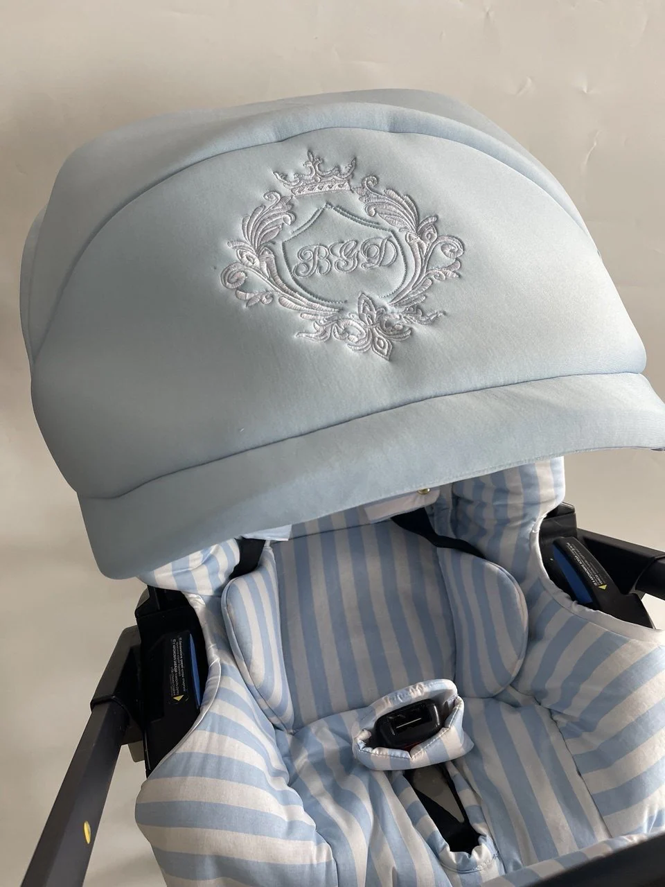 Luxury Baby Car Seat Cover Set with Embroidery - Image 5