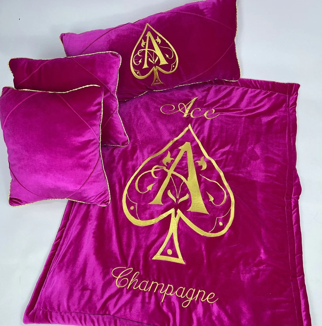 Luxury Pink Champagne Crib Bedding Set for Baby Girl with Accessories - Image 6