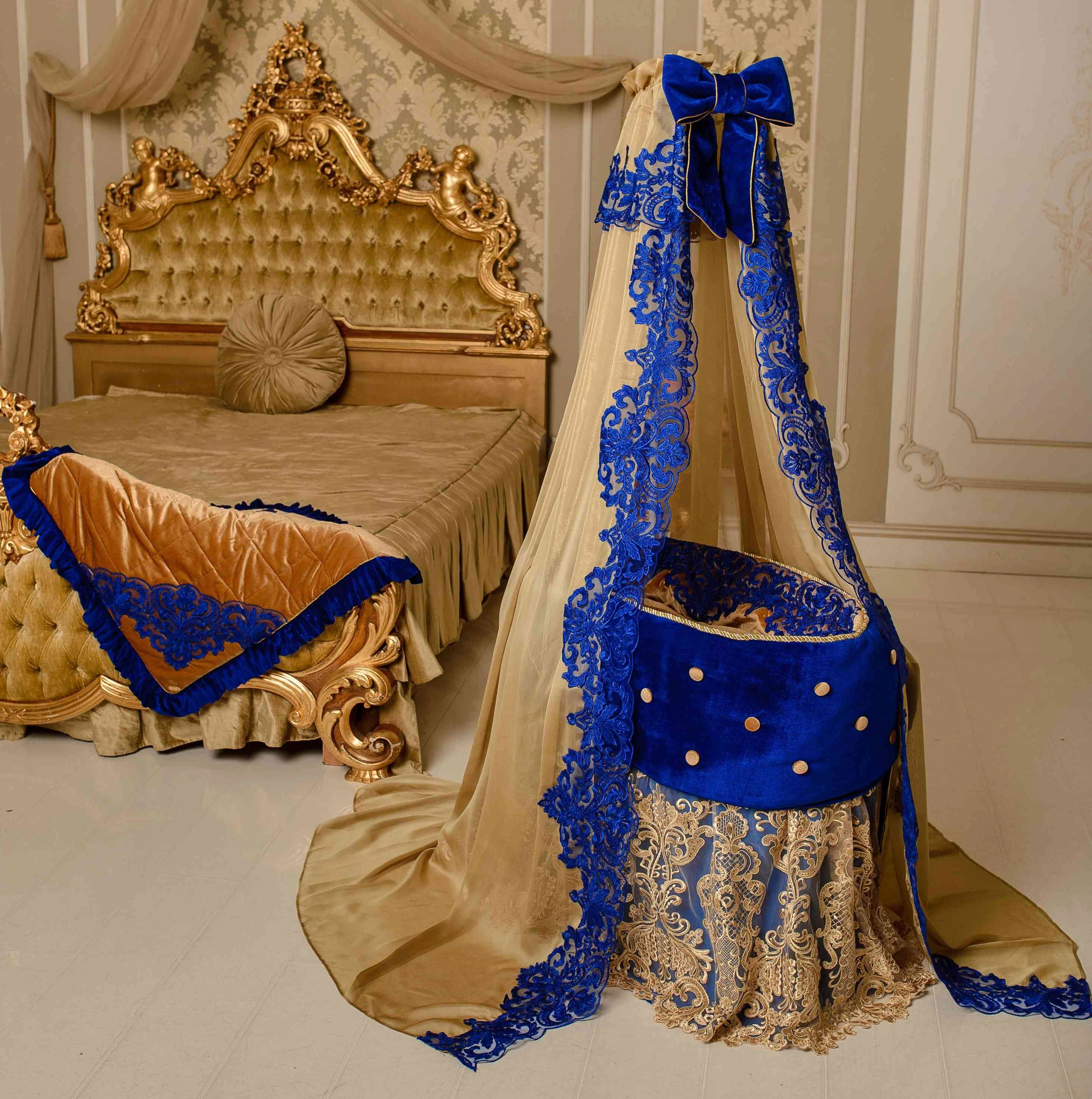 Luxury Royal Blue and Gold Velvet Round Baby Bassinet with Lace Canopy - Image 6