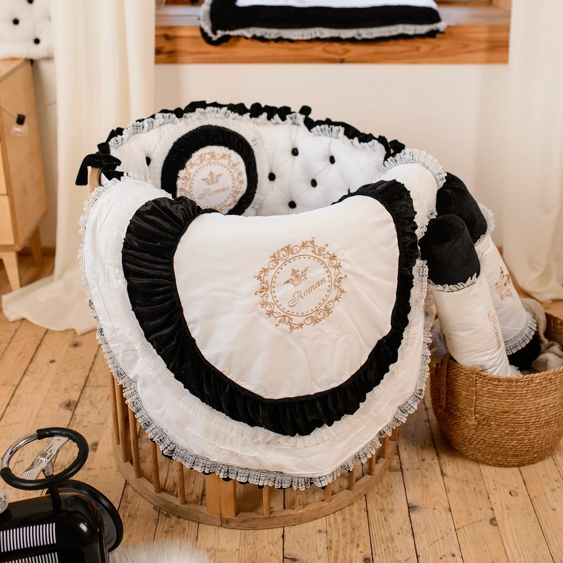 Personalized Luxury Royal Black Crown Small Round Crib Bedding Set - Image 4