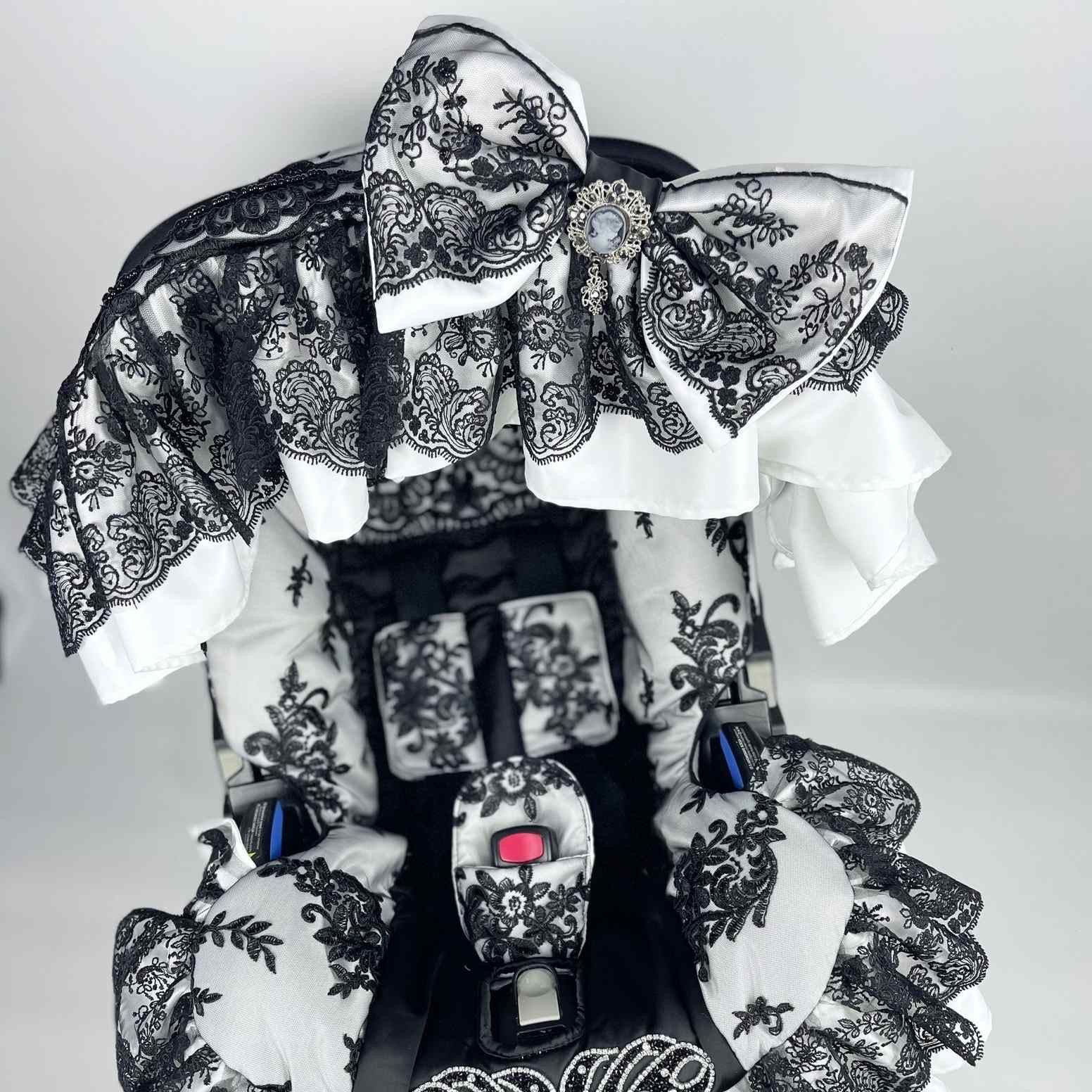 Lace & Ruffles Baby Girl Car Seat Cover – Elegant Design - Image 5